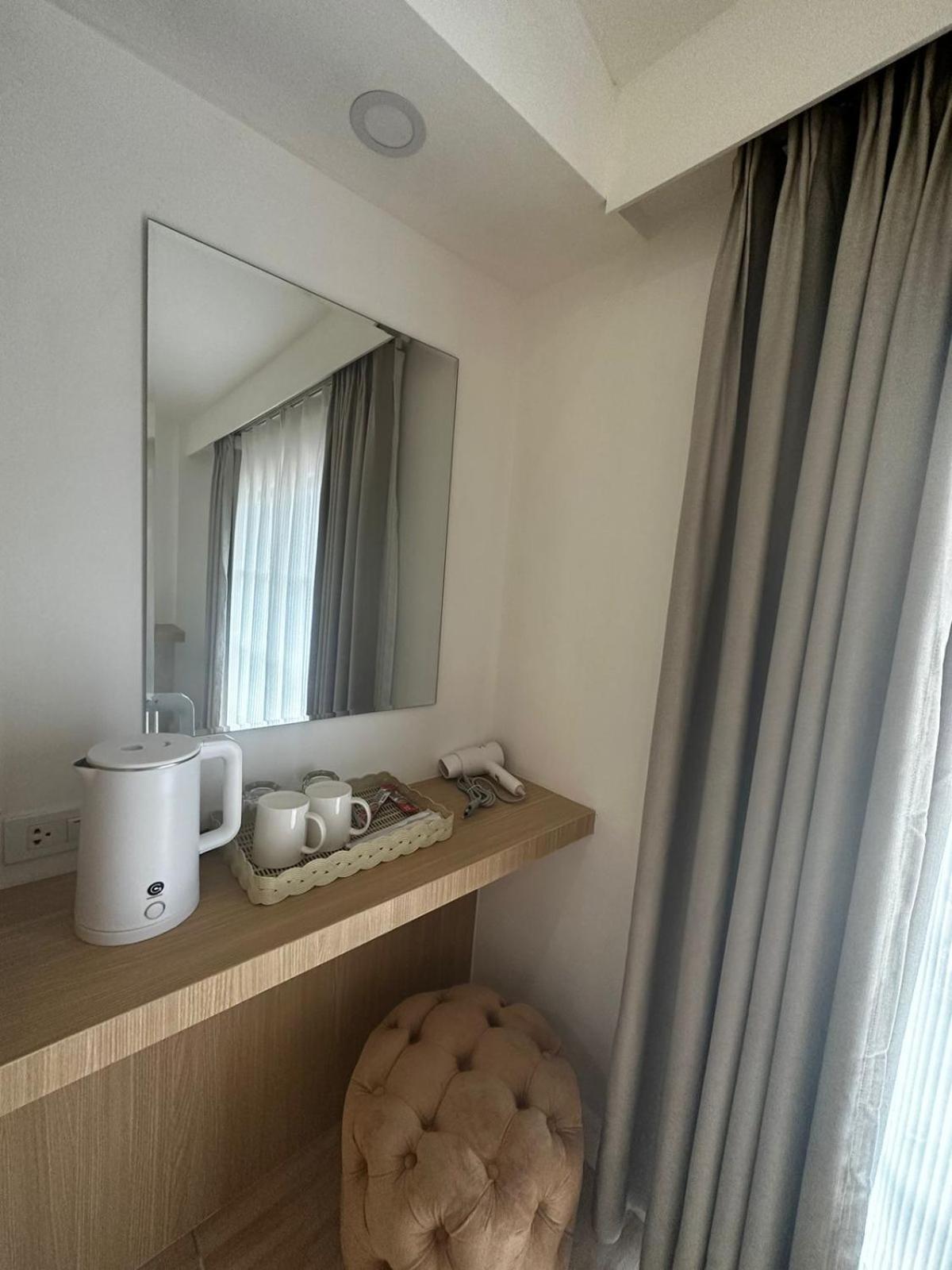 Midnight Blue Guesthouse 루앙프라방 외부 사진