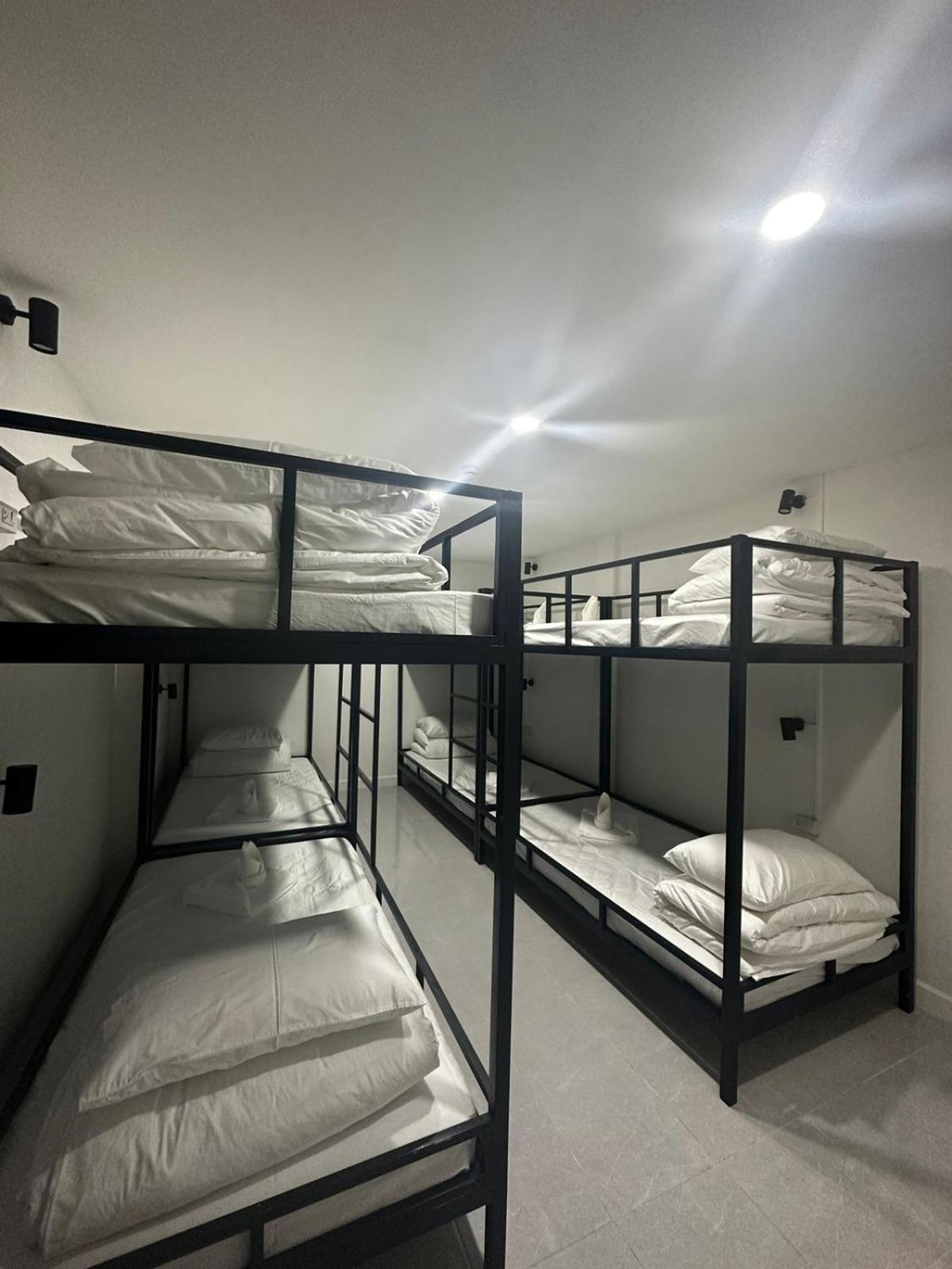 Midnight Blue Guesthouse 루앙프라방 외부 사진